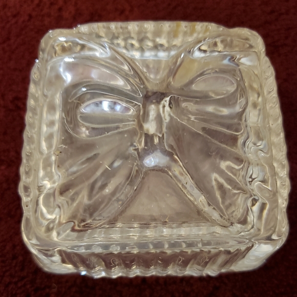 Vintage Lead Crystal Yugoslavia Bow Tie Trinket Box - Picture 3 of 10